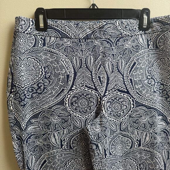 TALBOTS Chatham ankle print navy blue & white ANKLE PANTS Size 10 - Picture 3 of 4